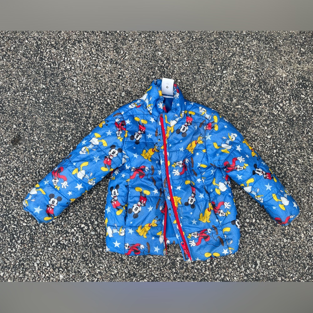 Disney 3T Mickey Mickey Mouse, Goofy, Pluto puffer jacket